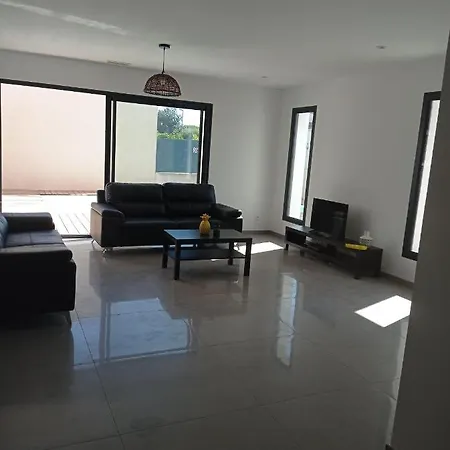 Pivoines Villa Sérignan