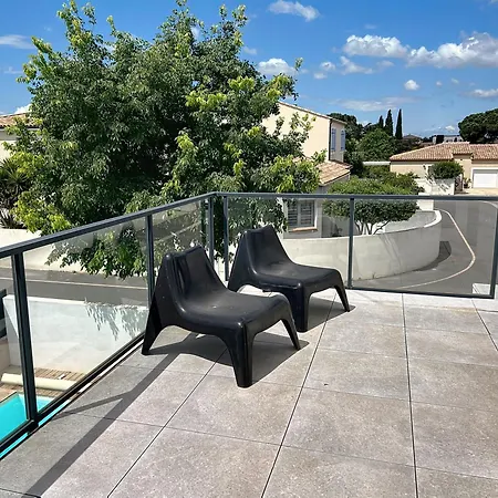 Villa Pivoines