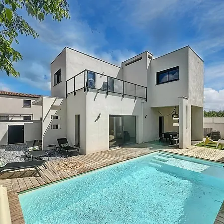 Villa Pivoines