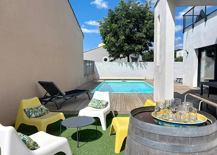 Pivoines 빌라 Sérignan